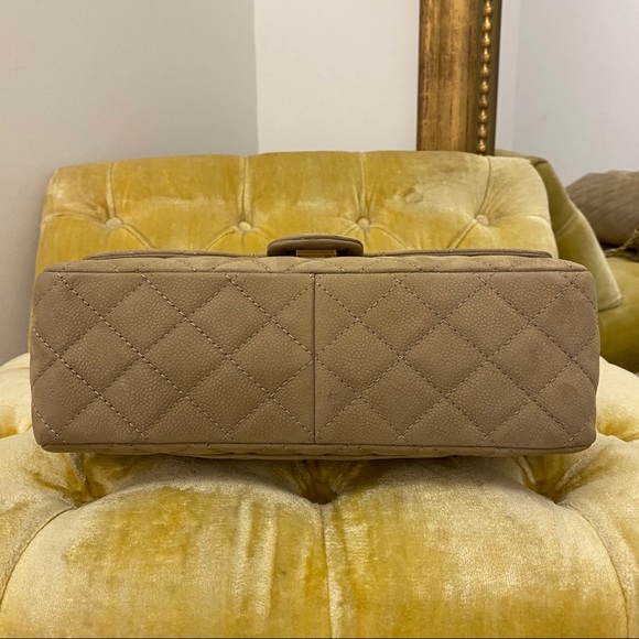 SOLD Chanel Beige Iridescent Caviar Reissue - Picture 8 of 16